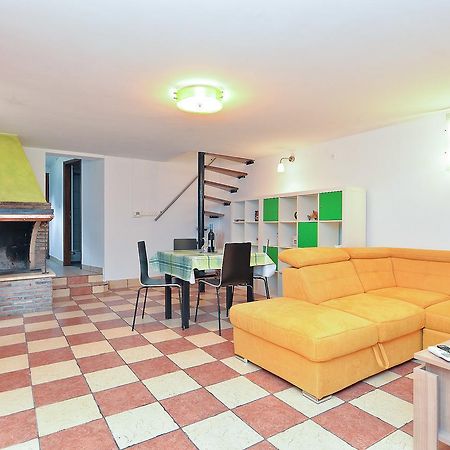 Apartments Dragica 929 Fažana Buitenkant foto