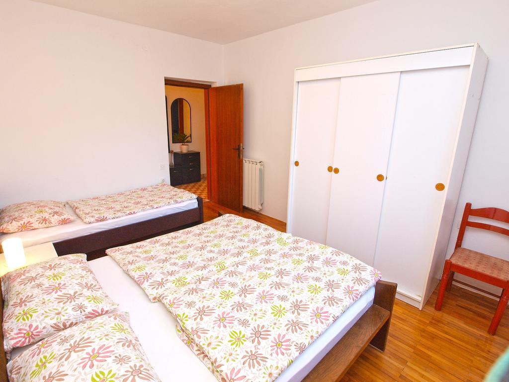 Apartments Dragica 929 Fažana Buitenkant foto