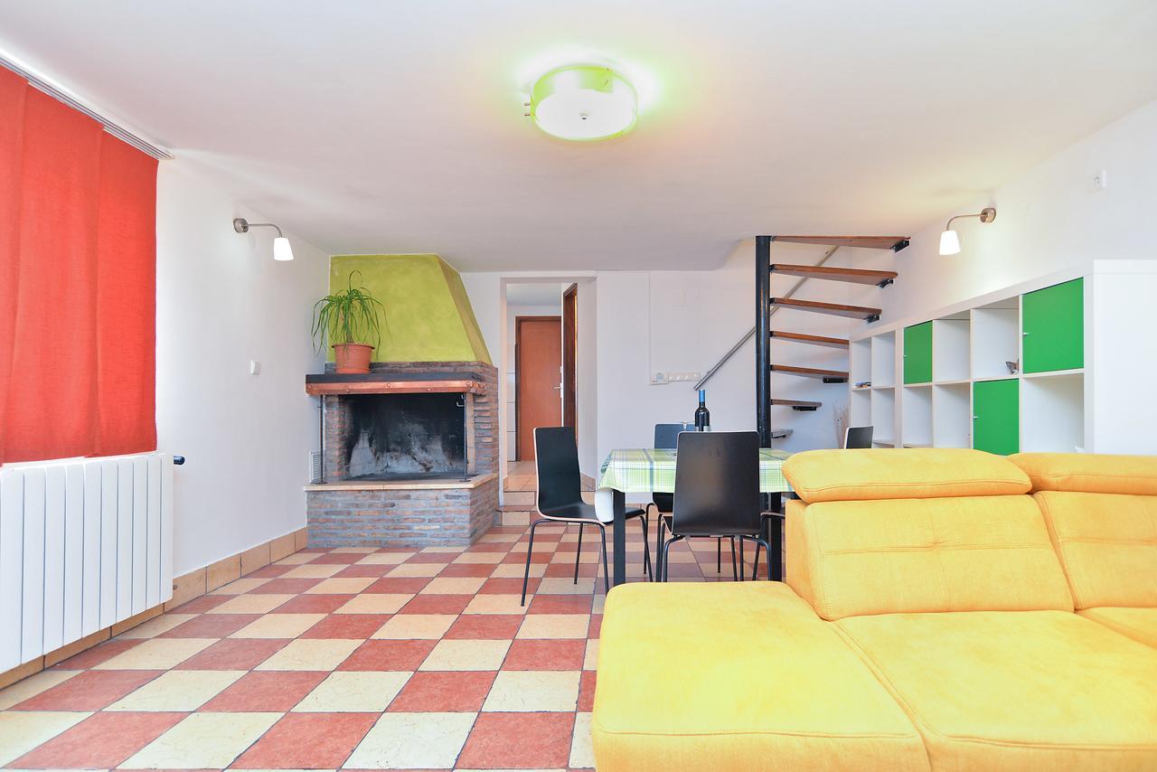 Apartments Dragica 929 Fažana Buitenkant foto